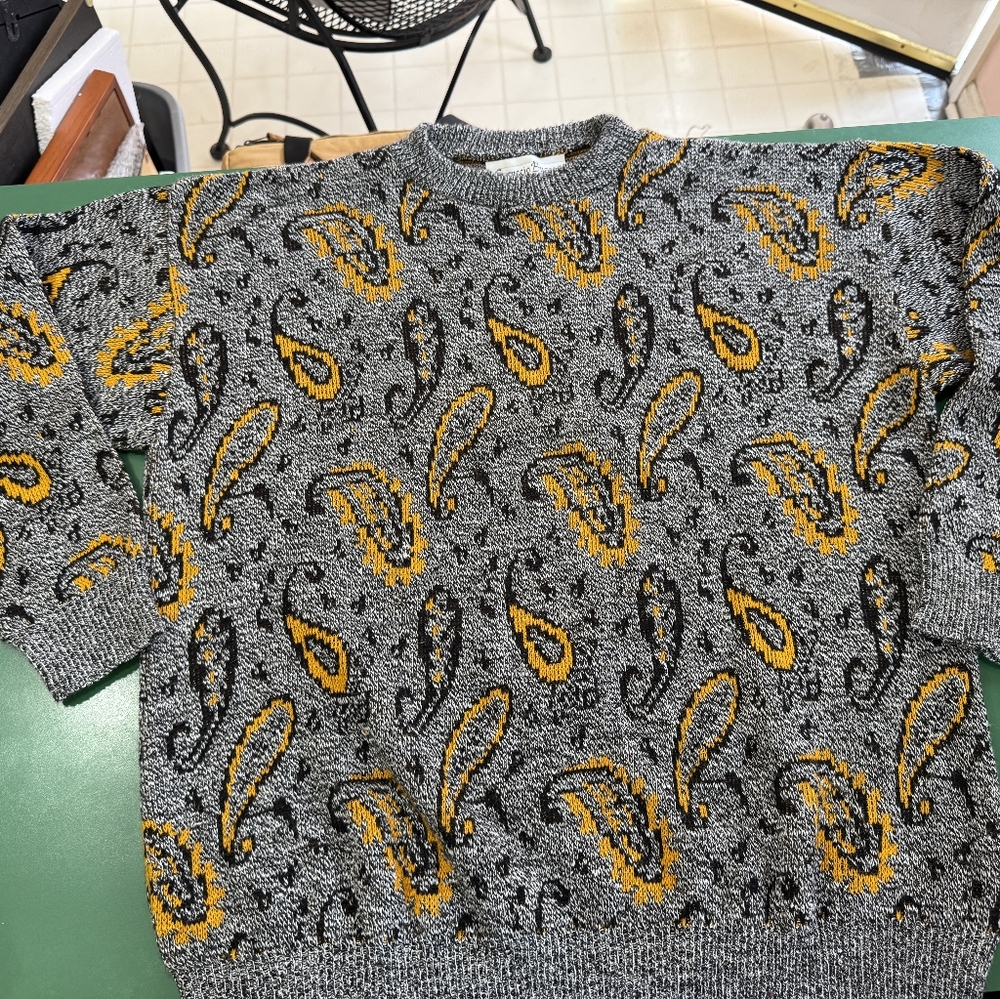 Yellow, Black & Gray Paisley Pattern Crewneck Sweater Made n USA ferruccio Buson